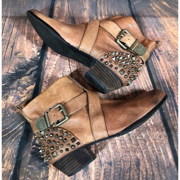 Vince Camuto Marcin Cognac Brown Studs Spikes Ankle Boots Womens 8 B (g5c) - Picture 5 of 10